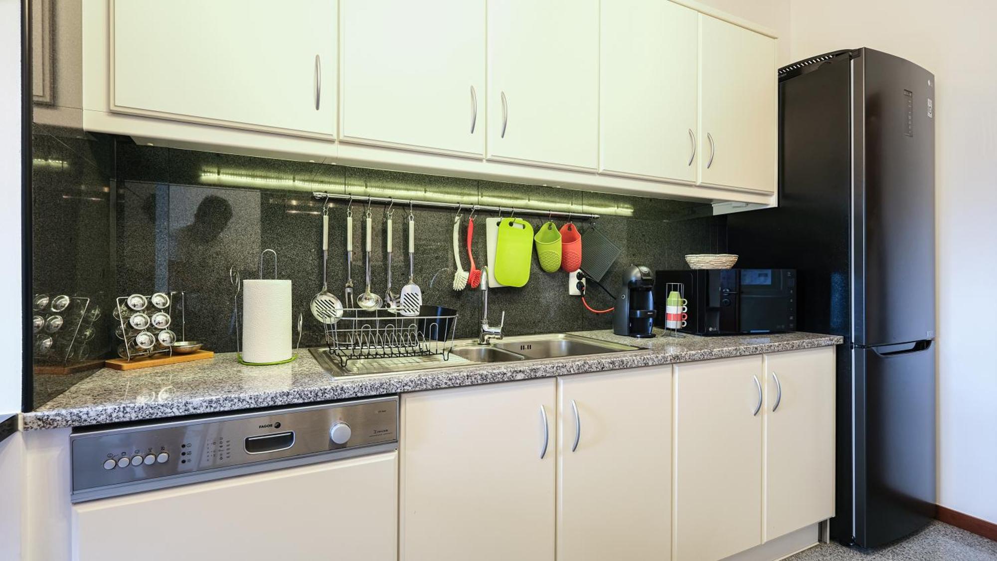 Relax Inn Apartment Ponta Delgada Zewnętrze zdjęcie