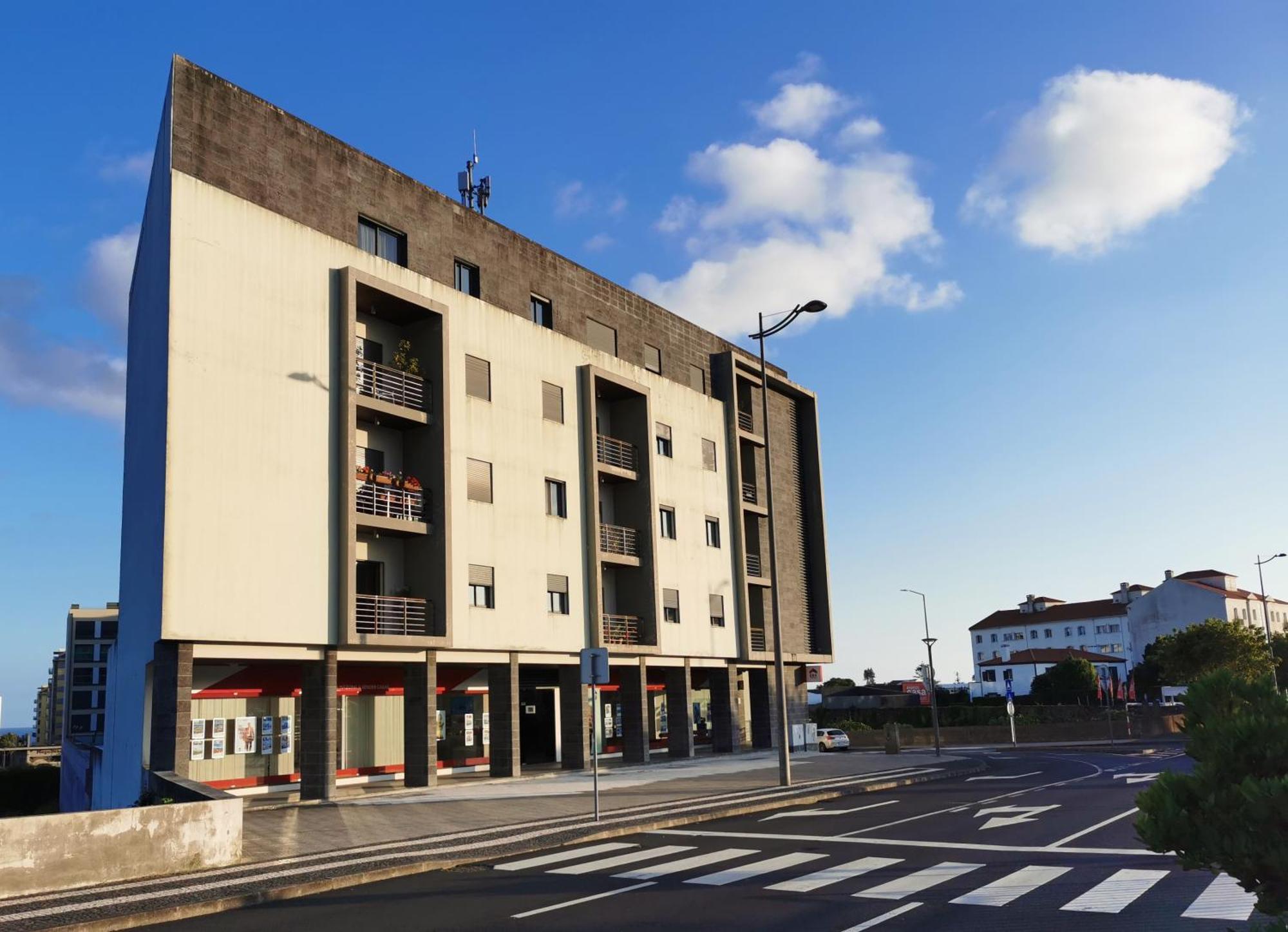 Relax Inn Apartment Ponta Delgada Zewnętrze zdjęcie